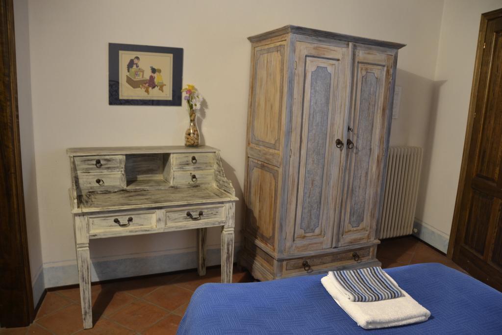 Agriturismo La Pieve Dogliani Habitación foto